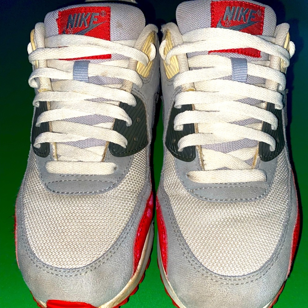 Nike air max 90, size 8.5, white, red, and grey mesh and suede. - Picture 5 of 5